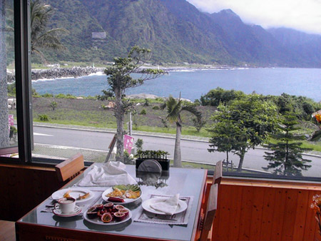 Bed and breakfast east coast taiwan